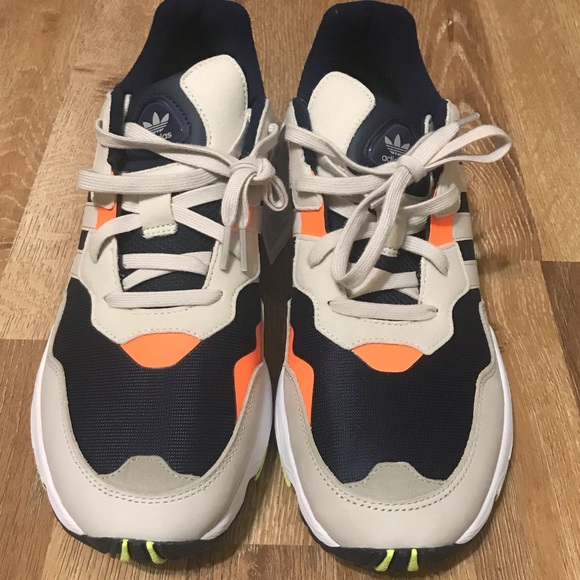 Adidas Yung 96 - Picture 4 of 6